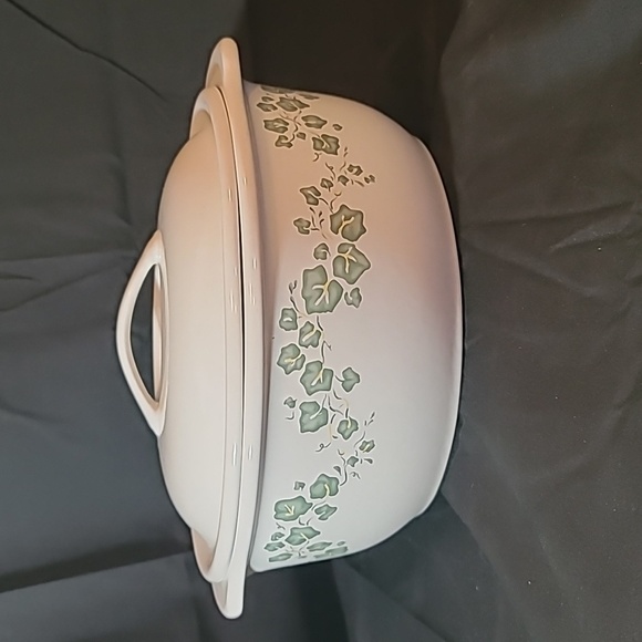 Vintage Corelle Coordinates Callaway, Corelle Green Ivy 2.5 Qt Round Covered - Picture 3 of 10